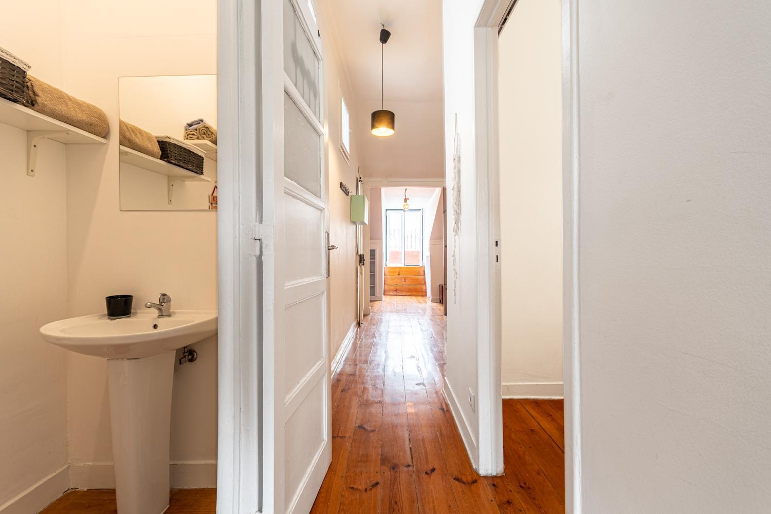 Third Floor Apartment At Graca Neighbourhood Lisbon Bagian luar foto